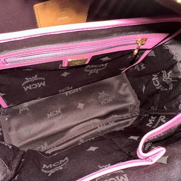 MCM PINK BACKPACK GIVEAWAY SALE - Picture 10 of 15